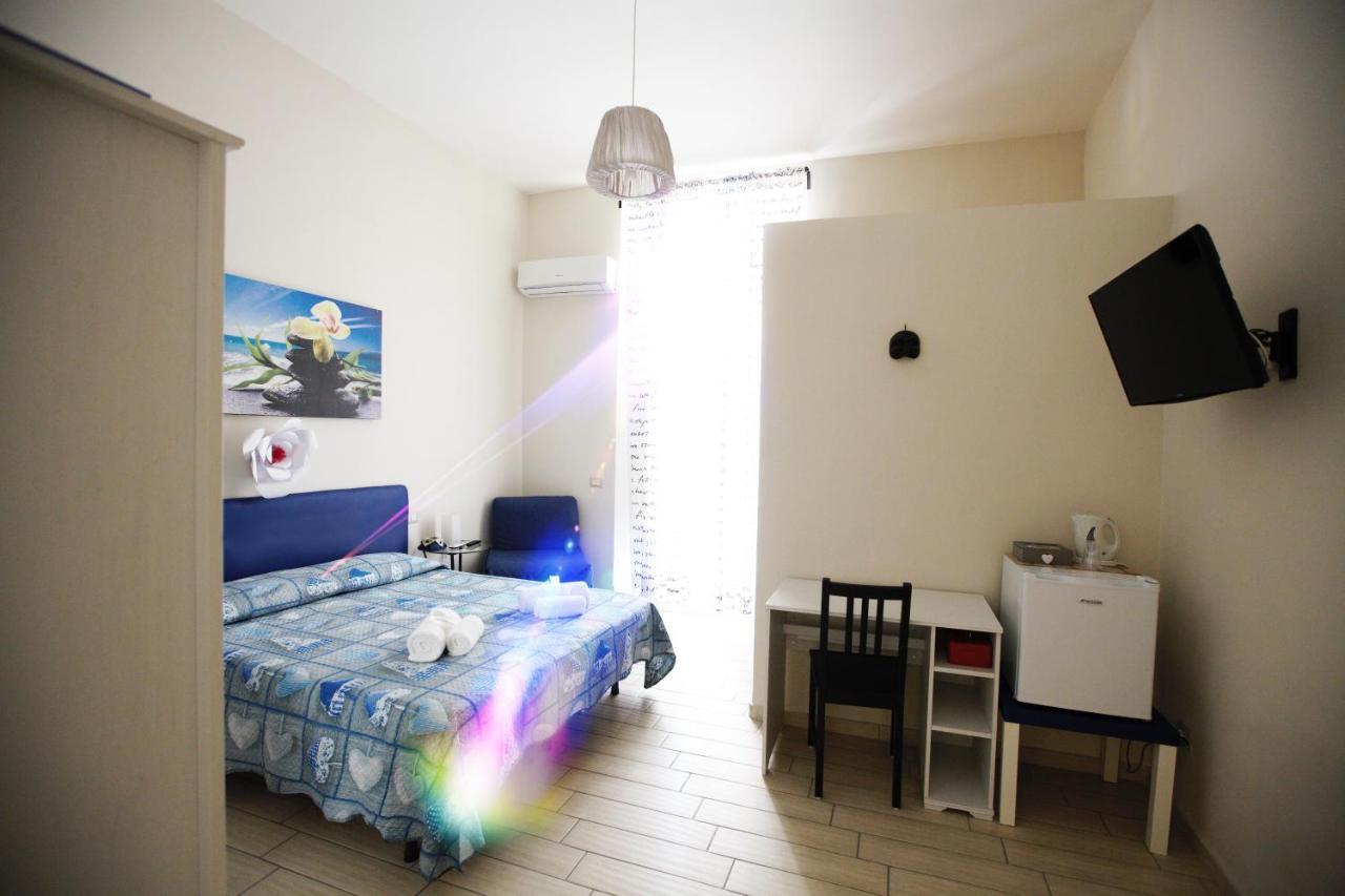 Domus Armenio Bed & Breakfast Naples Luaran gambar